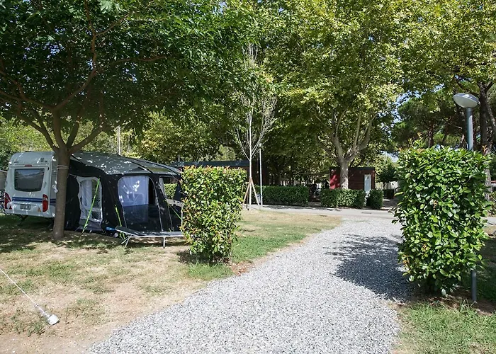 River Camping Ameglia