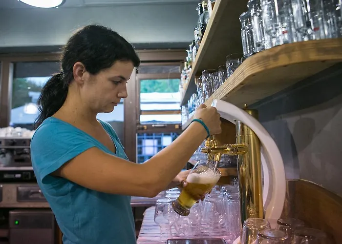 River Κάμπινγκ