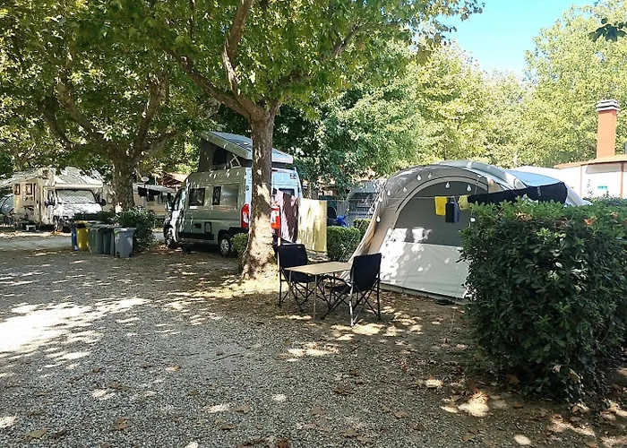 Parque de Campismo River Ameglia